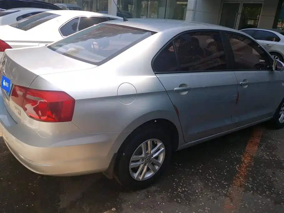 Volkswagen Jetta 2015 Value Edition 1.6L Automatic Fashion фото 3
