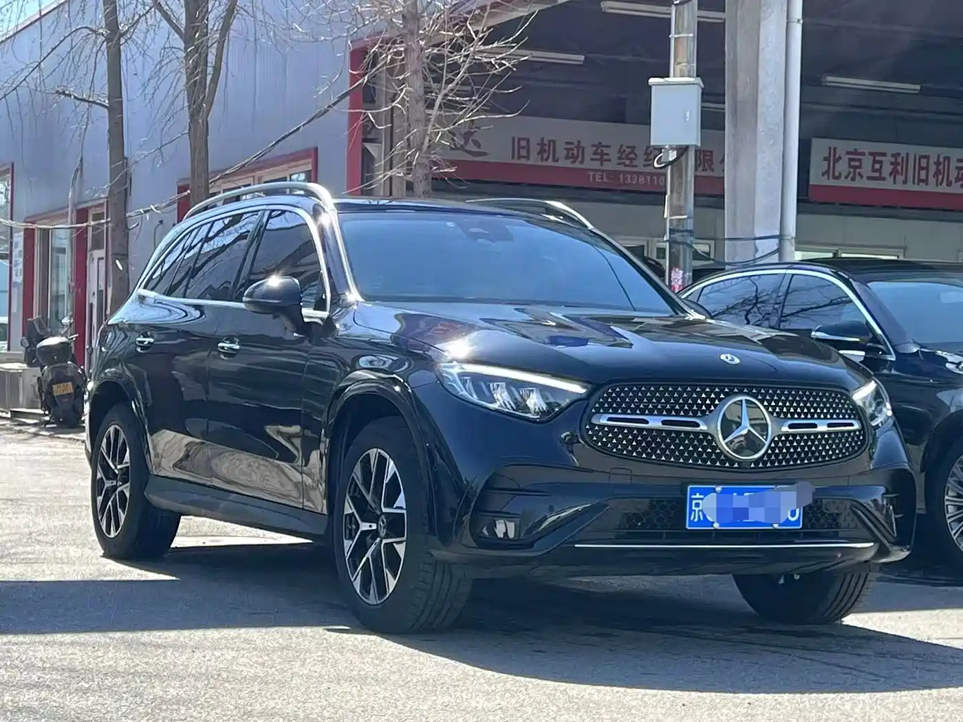 MERCEDES-BENZ GLC
