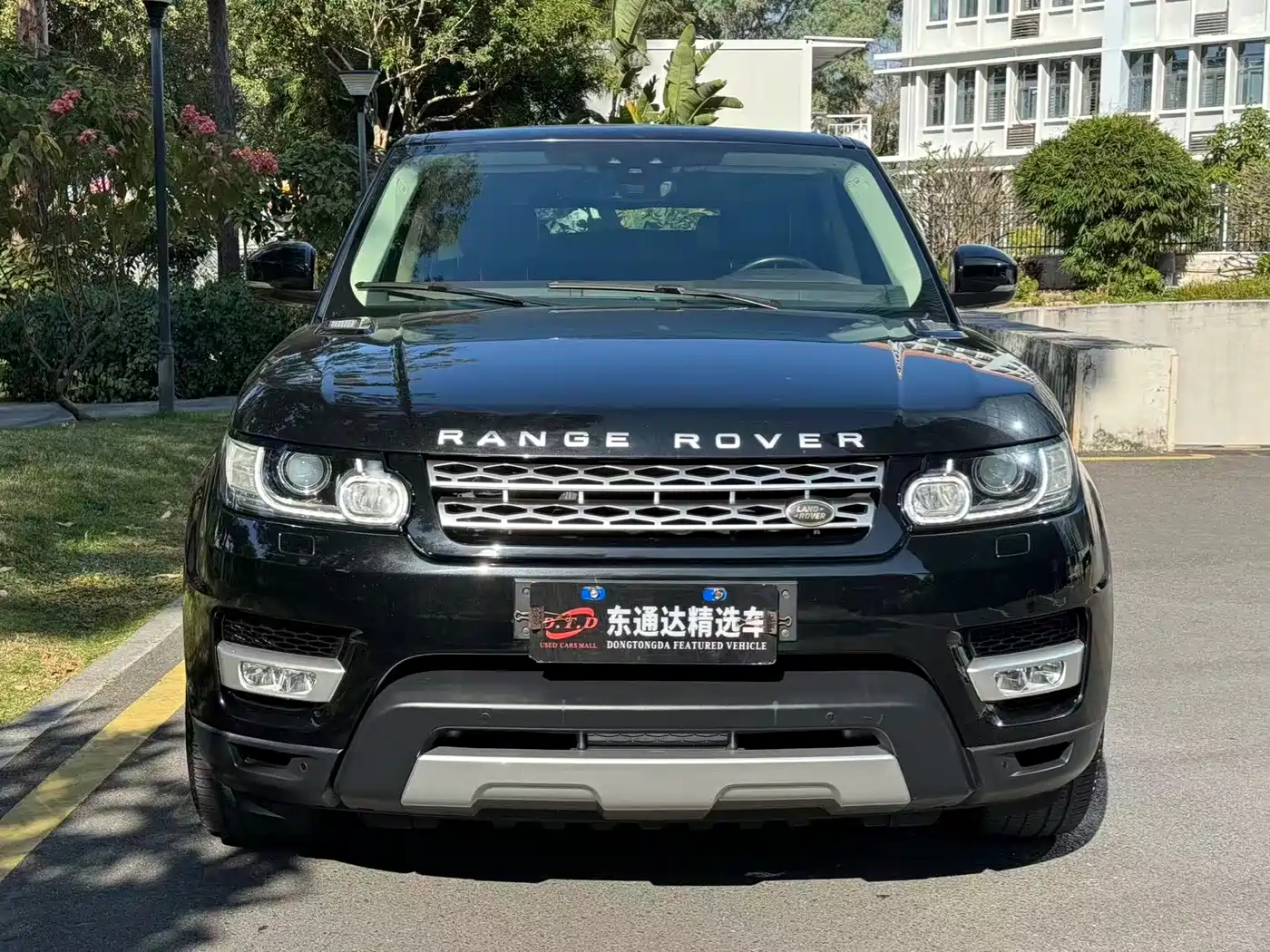 Land Rover Range Rover Sport 2017 3.0 SC V6 SE фото 4