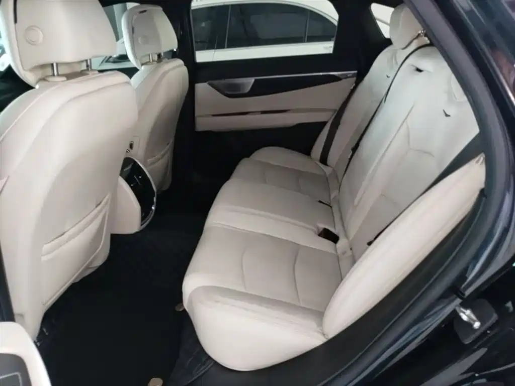 Cadillac CT6 2023 28T Luxury Edition фото 17