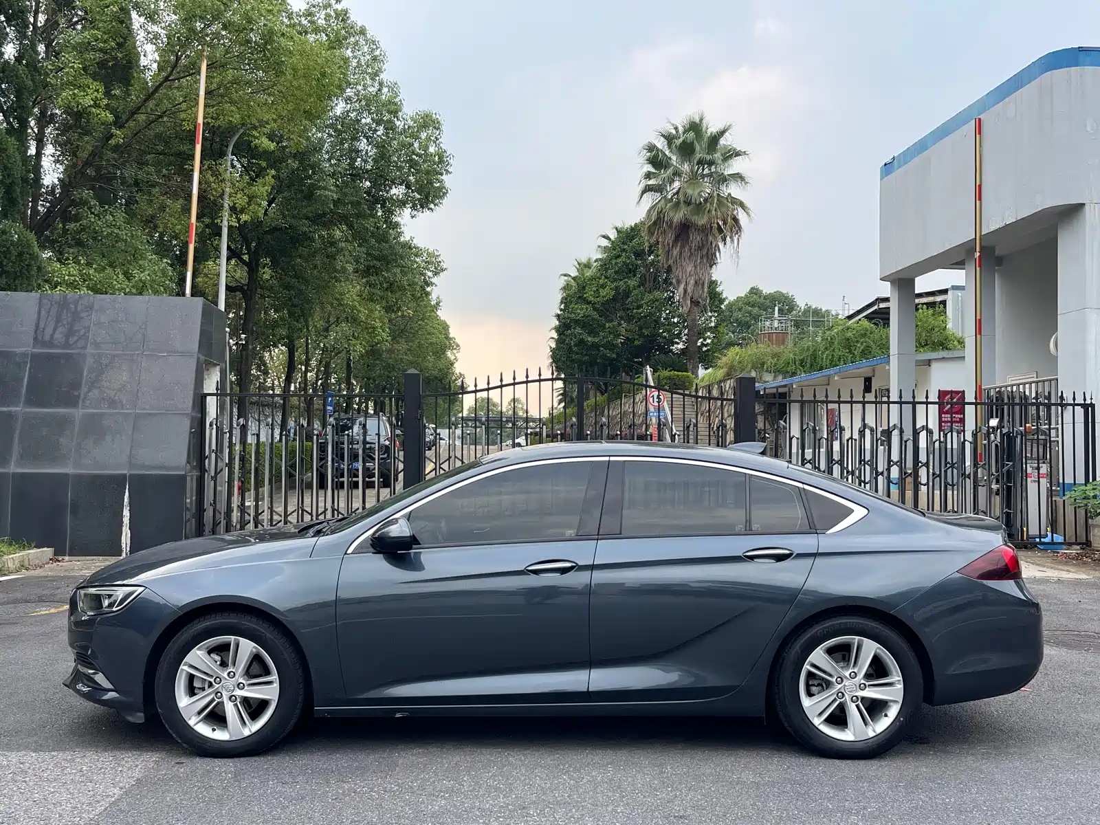Фото 8 - Buick Regal