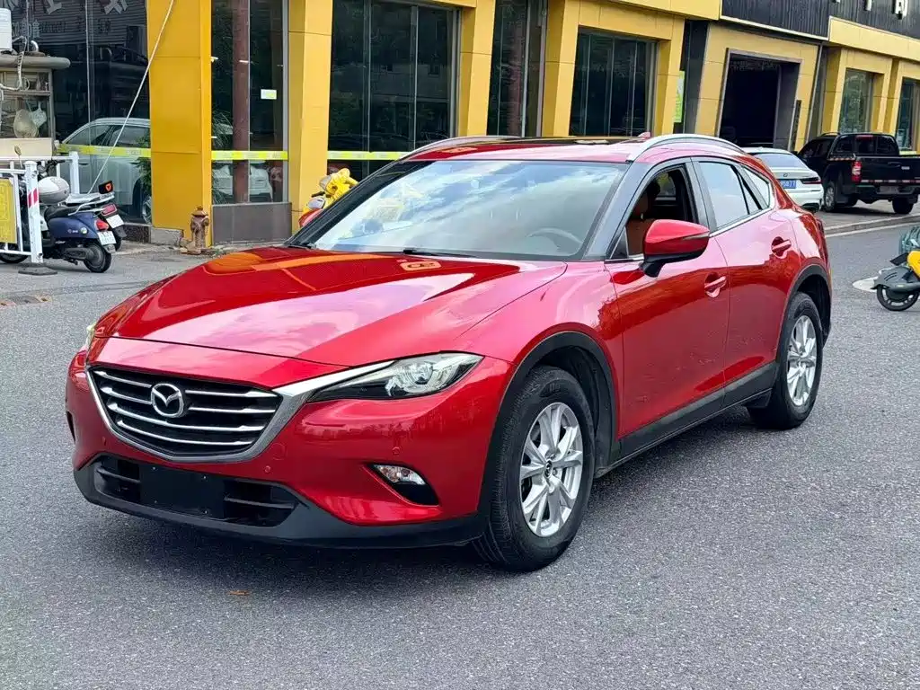 Фото 1 - Mazda CX-4