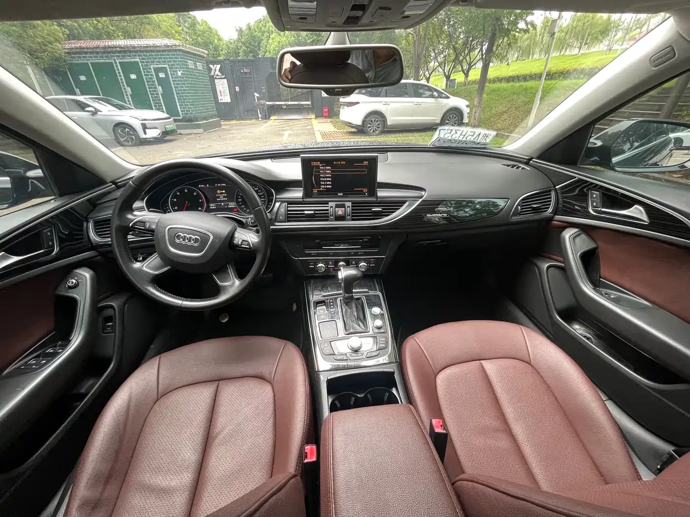 Photo 15 - Audi A6L