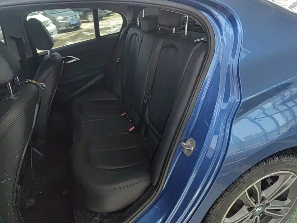 BMW 1 Series 2017 2017 118i Sport