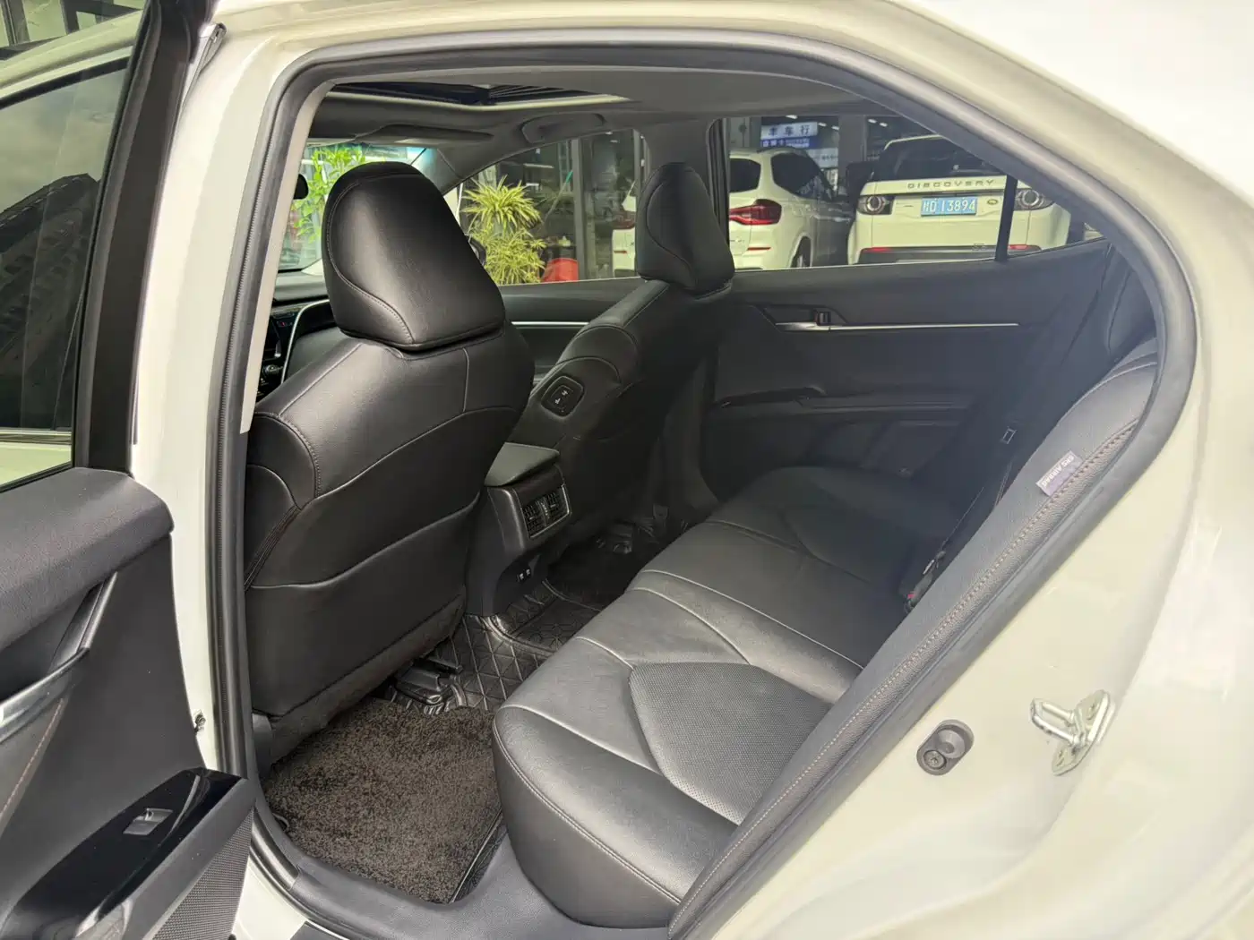 Toyota Camry 2021 2.0G Luxury Edition фото 9