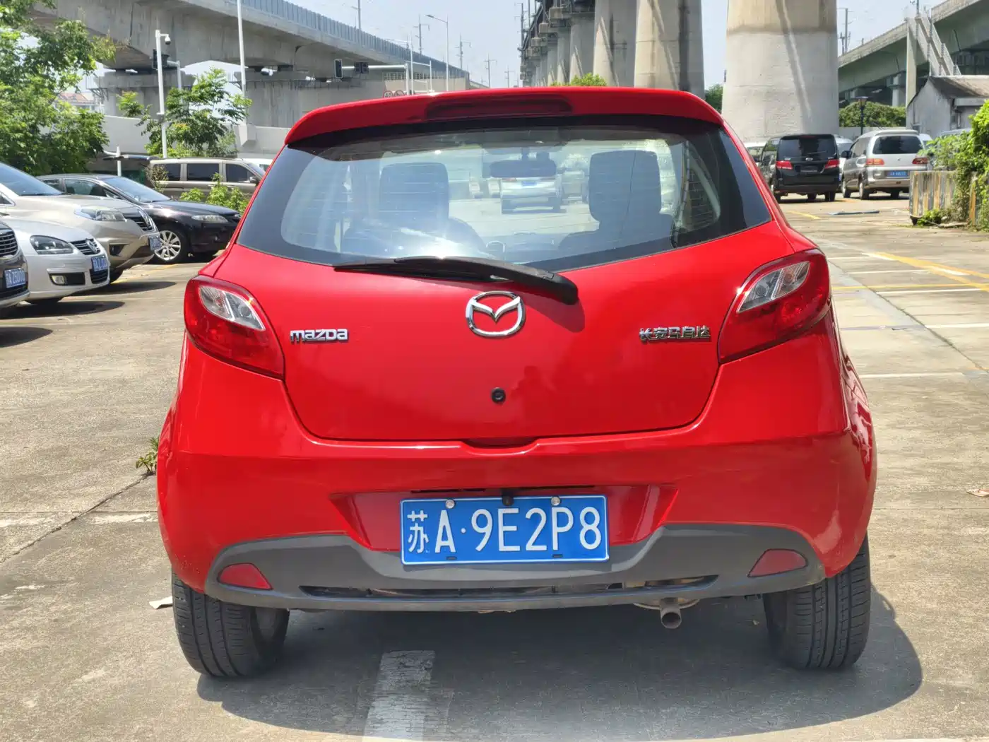 Mazda 2 2013 2012 Hatchback Dynamic 1.5L Automatic Value Edition