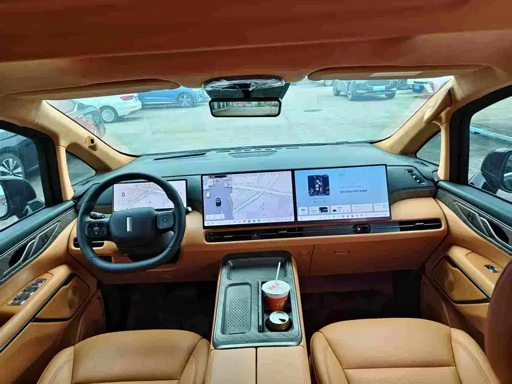 WEY Alpine 2025 2025 AWD Alpine 8