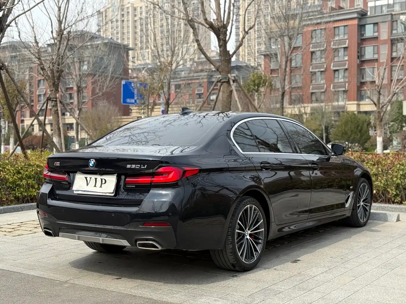 BMW 5 Series 2022 Facelift 530Li Leading M Sport Package фото 20