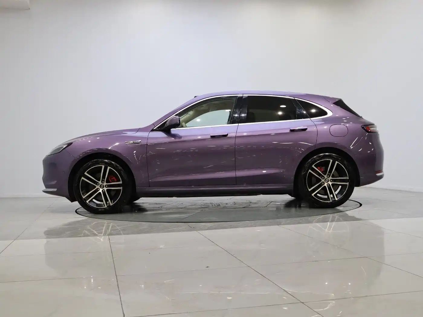 AITO Wenjie AITO M5 2025 Extended Range Ultra AWD фото 8