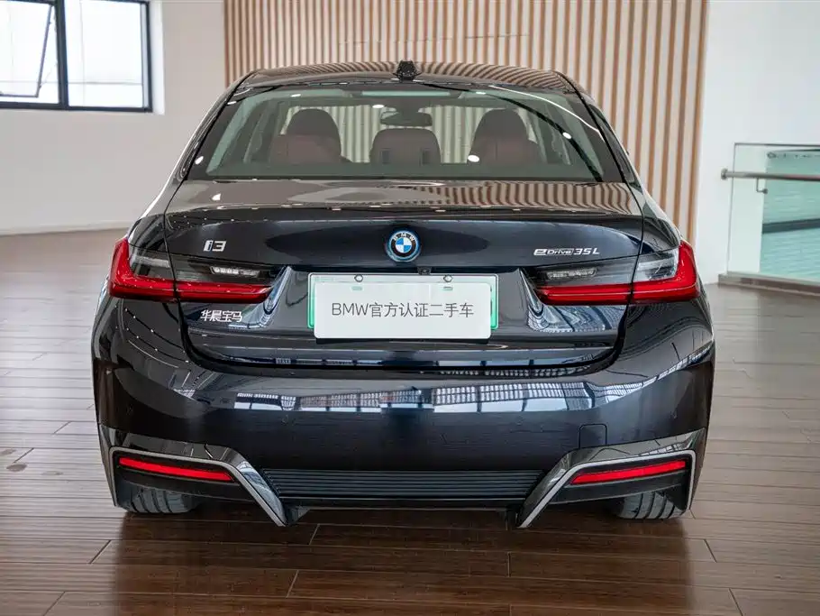 BMW i3 2026 2026 eDrive 35 L