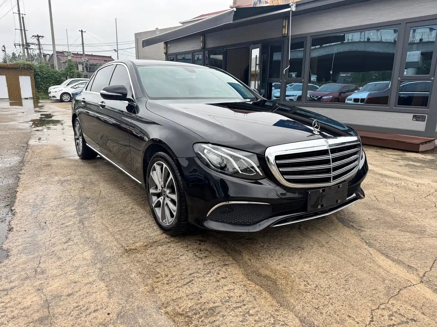 Mercedes-Benz E-Class 2019 E 200 L 4MATIC фото 3