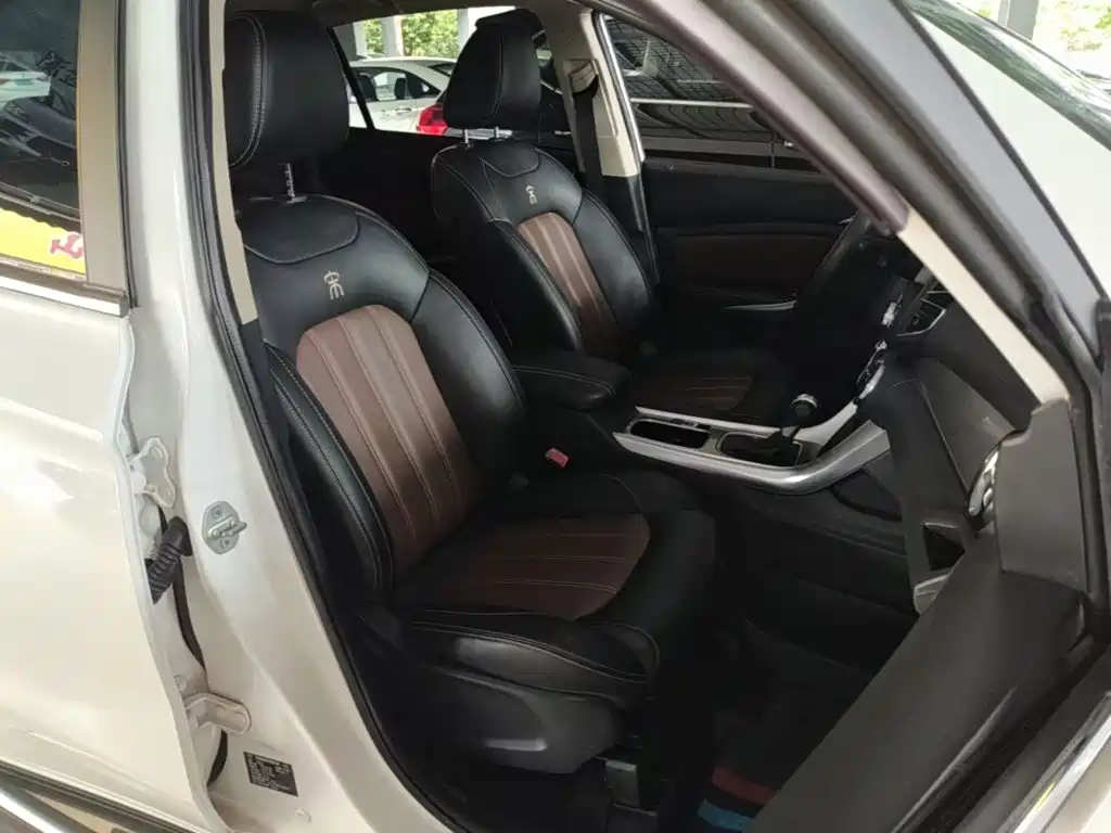 BYD Song 2017 2016 Ultimate Edition 1.5TID Automatic Elite