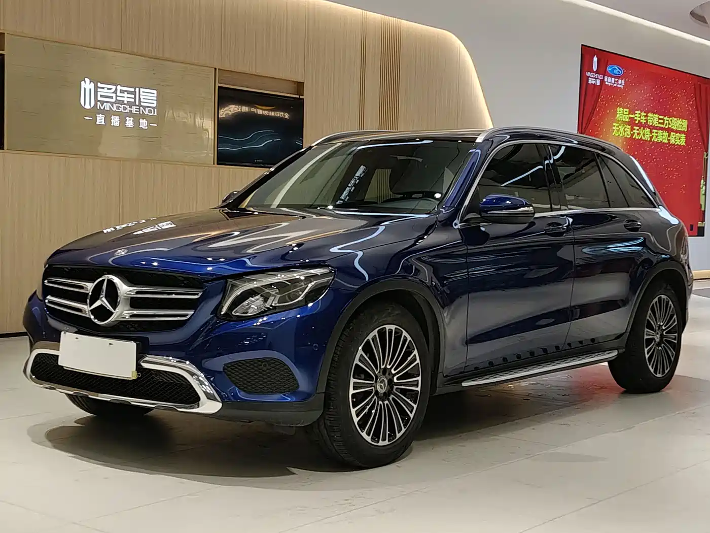 Mercedes-Benz GLC 2019 Model GLC 200 L 4MATIC фото 3
