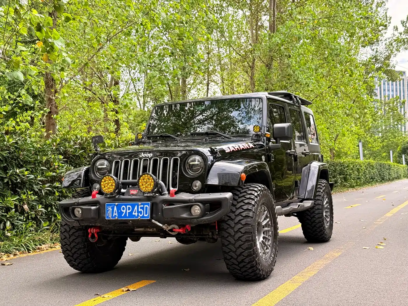 Фото 1 - Jeep Wrangler