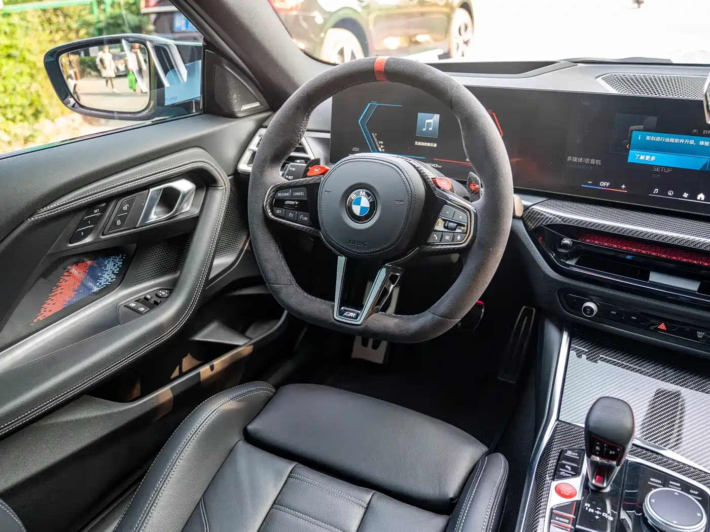 BMW M2 2024 M2 фото 10