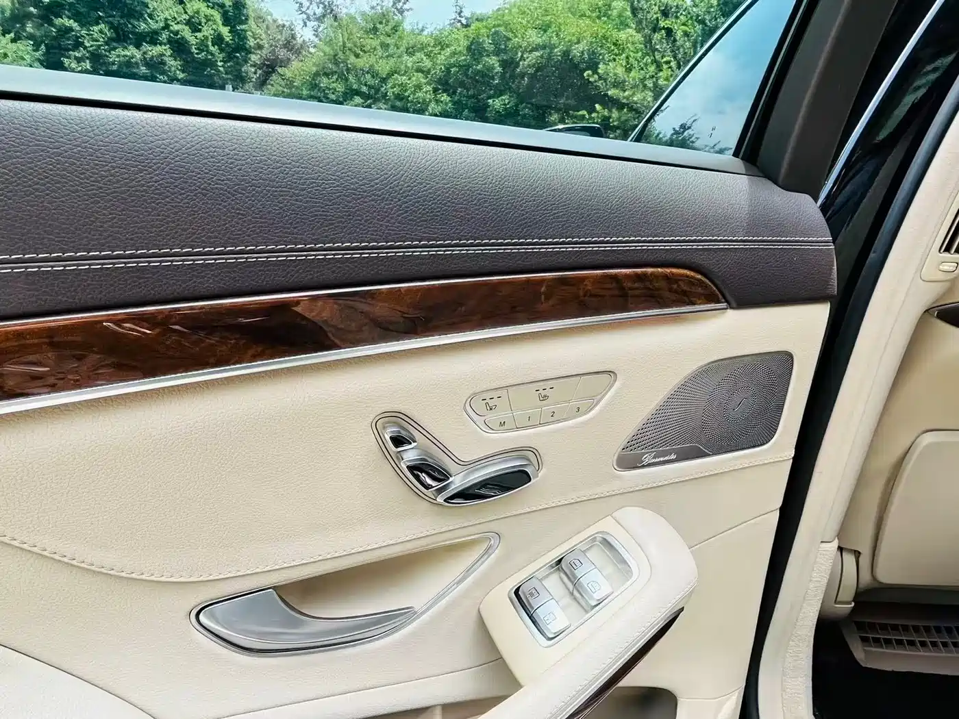 Mercedes-Benz S-Class 2015 S 400 L фото 6
