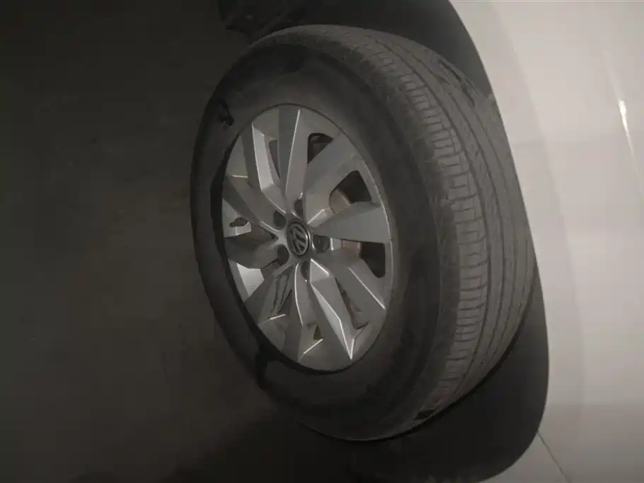 Volkswagen Tharu 2019 Model 280TSI 2WD Trend Edition China V фото 6