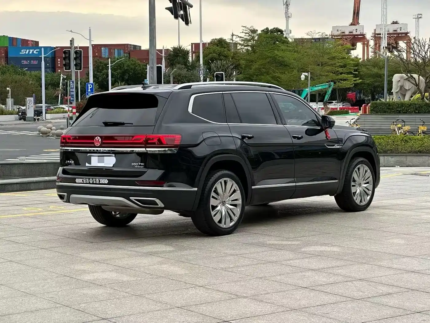 Volkswagen Teramont 2023 380TSI AWD Premium Flagship Edition фото 6
