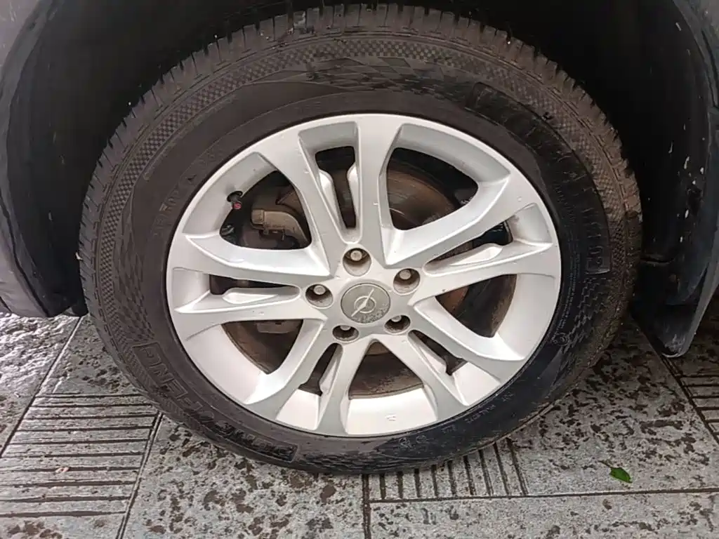 Фото 23 - Haima S5