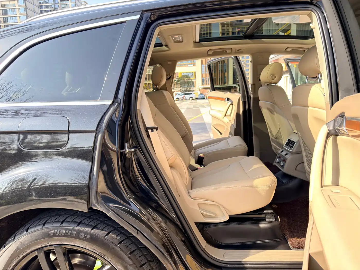 Photo 9 - Audi Q7