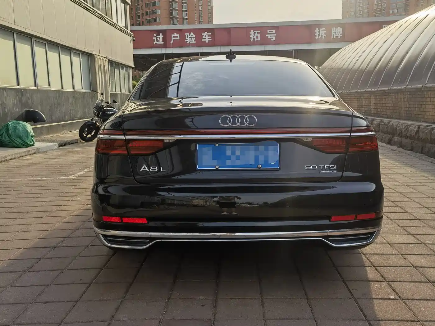 Audi A8 2021 A8L 50 TFSI quattro Comfort фото 15
