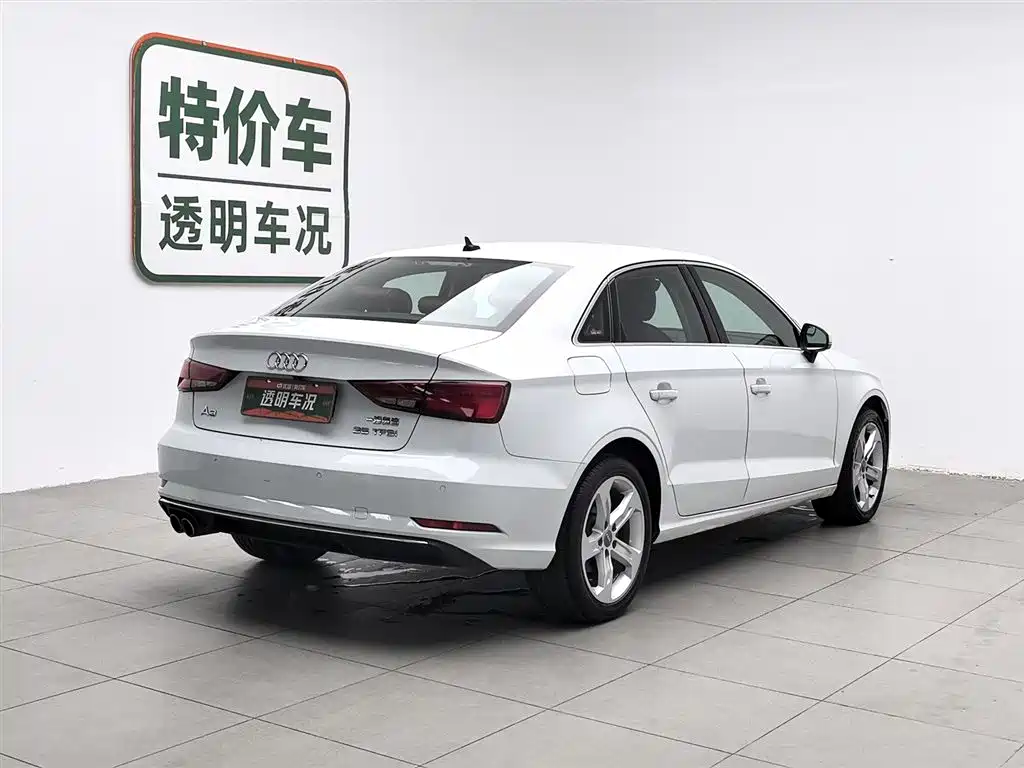 Audi A3 2019 Limousine 35 TFSI Progressive China VI фото 2