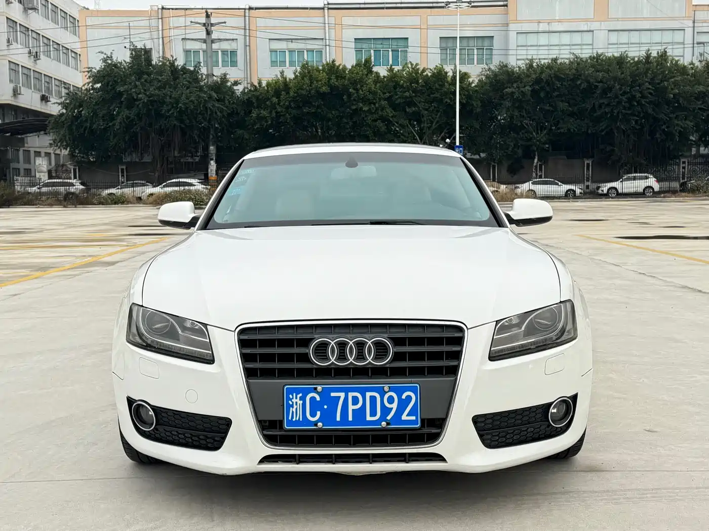 Audi A5 (Import) 2010 2.0TFSI Coupe Style Edition фото 6
