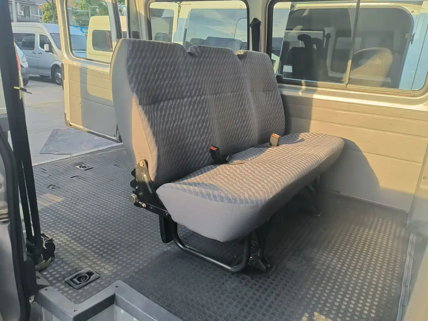 Ford Classic Transit 2014 2013 2.8T Diesel Standard Short Wheelbase Medium Roof JX493ZLQ4