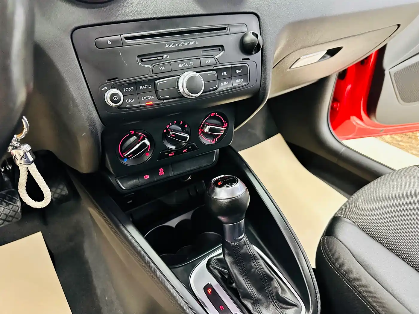 Audi A1 2012 1.4 TFSI Ego фото 43
