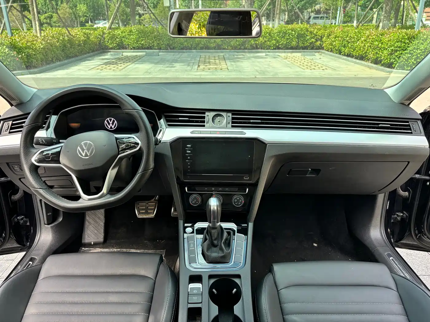 Volkswagen Magotan 2024 2 Million Units Public Sharing Edition 280TSI DSG Comfort фото 6