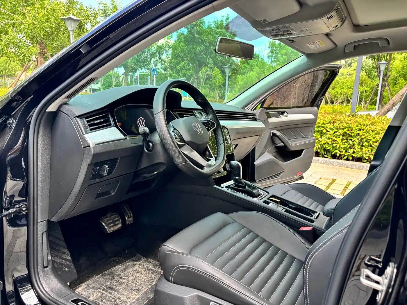 Volkswagen Magotan 2024 2 Million Units Public Sharing Edition 280TSI DSG Comfort фото 4