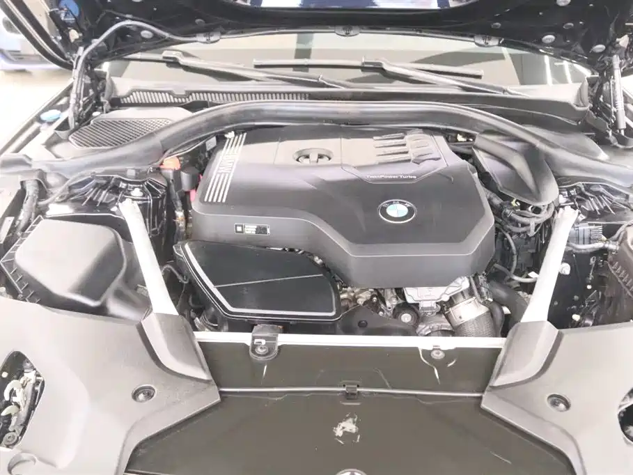 BMW 5 Series (Import) 2022 525i M Sport Package фото 22