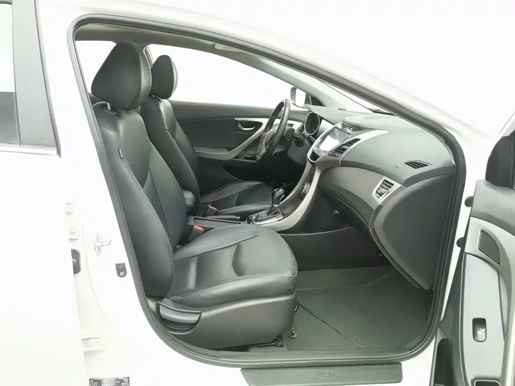 Hyundai Langdong 2013 2012 1.6L Automatic Premium