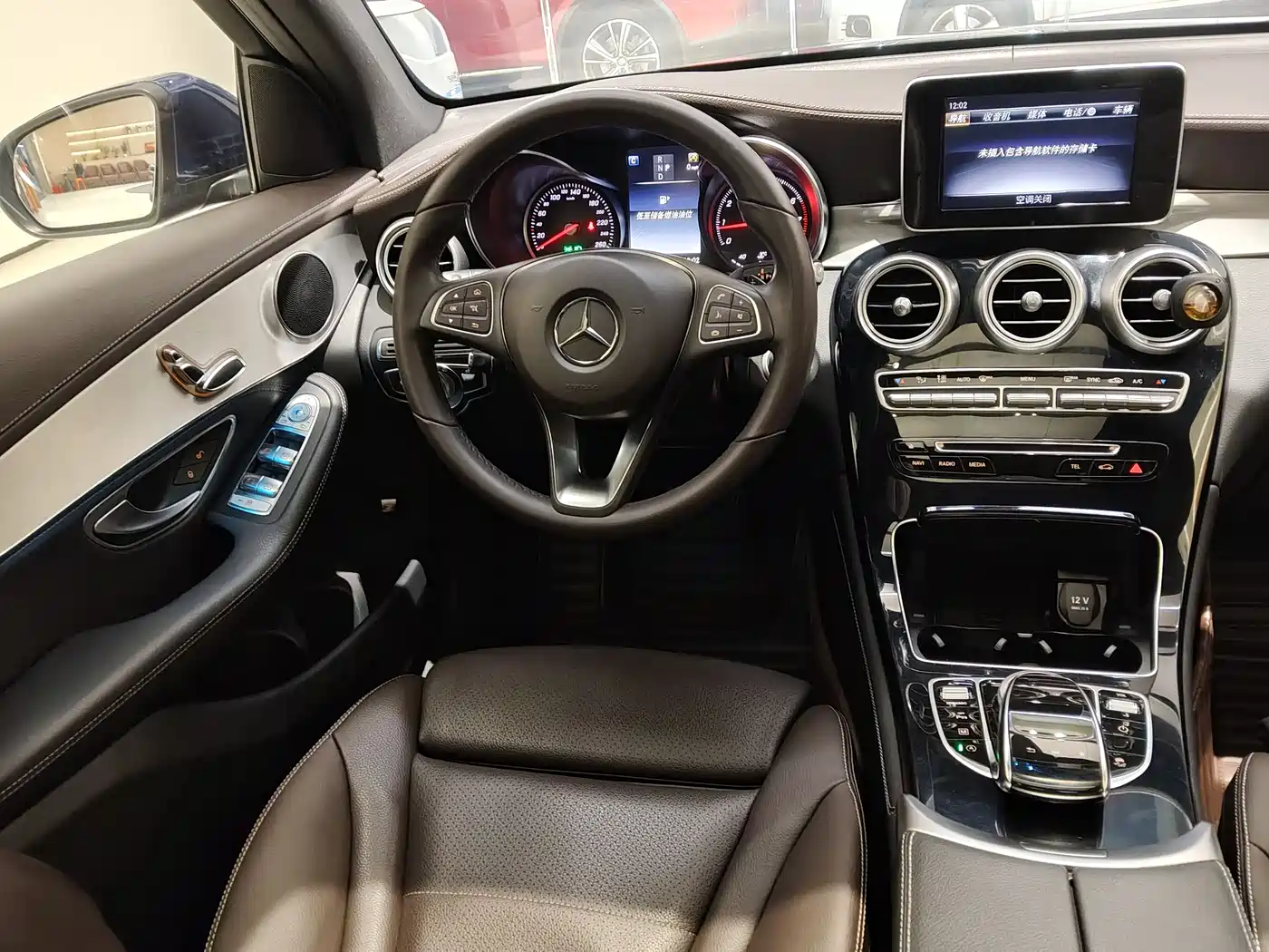 Mercedes-Benz GLC 2019 Model GLC 200 L 4MATIC фото 10