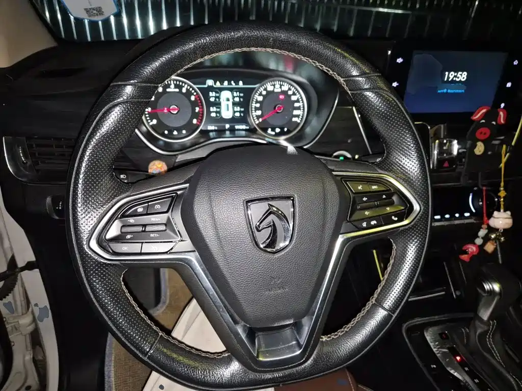 Baojun 560 2018 2017 1.5T DCT Flagship Model