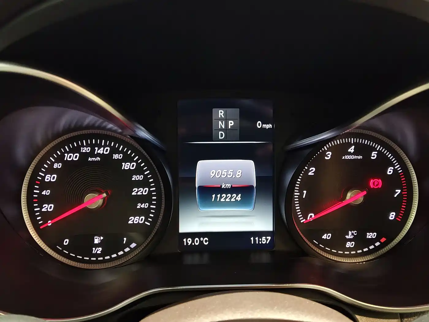 Mercedes-Benz GLC 2019 Model GLC 200 L 4MATIC фото 8