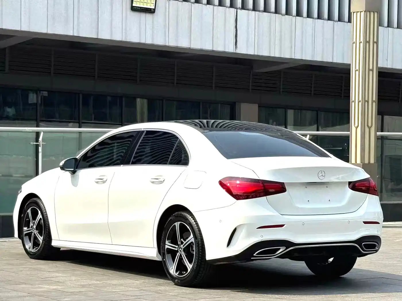 Фото 9 - Mercedes-Benz A-Class