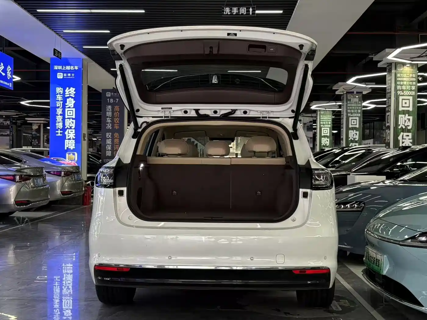 Фото 15 - Shangjie SUV