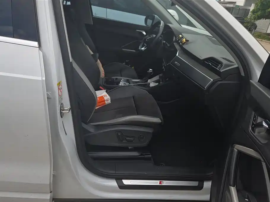 Audi Q3 2019 35 TFSI Fashion Sport фото 8