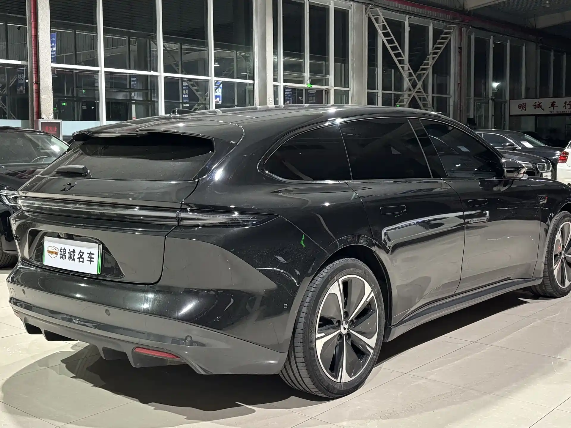 Фото 4 - NIO ET5T