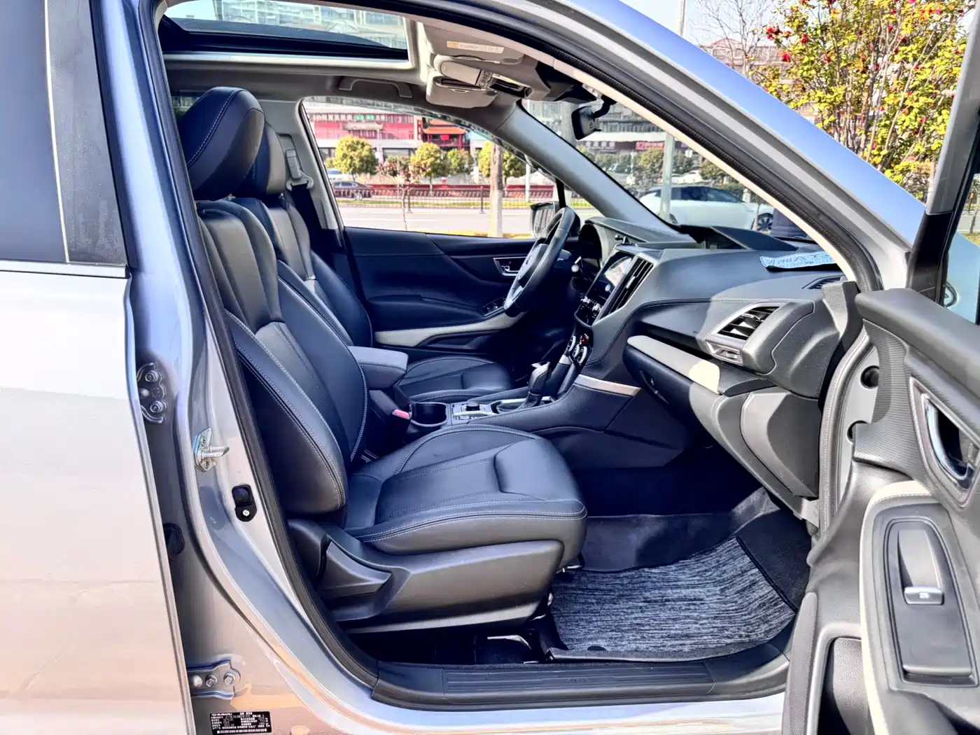 Subaru Forester 2022 2.0i AWD Luxury Edition with EyeSight фото 11