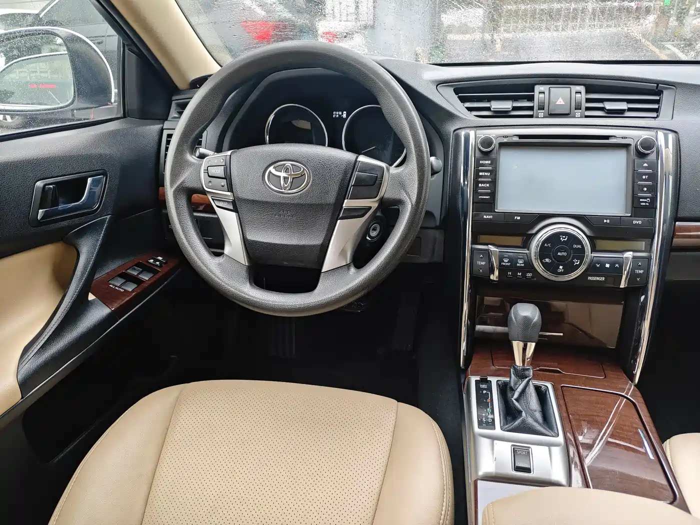 Toyota Reiz 2013 2.5S Elite Edition фото 9