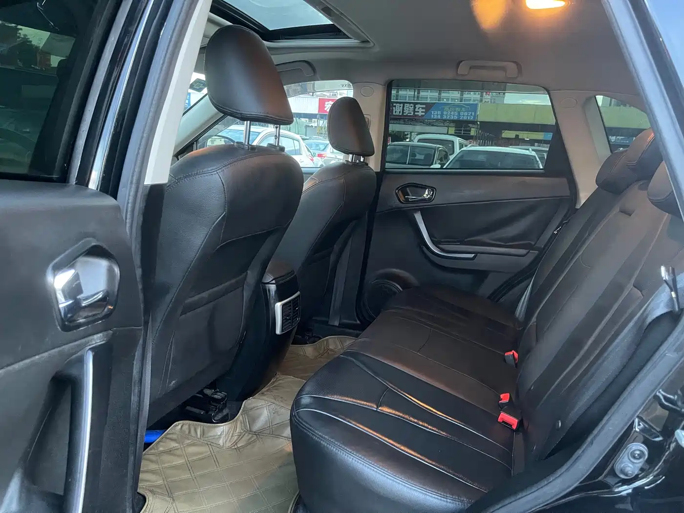 GAC Trumpchi Trumpchi GS5 2012 2.0L Automatic 2WD Luxury фото 7