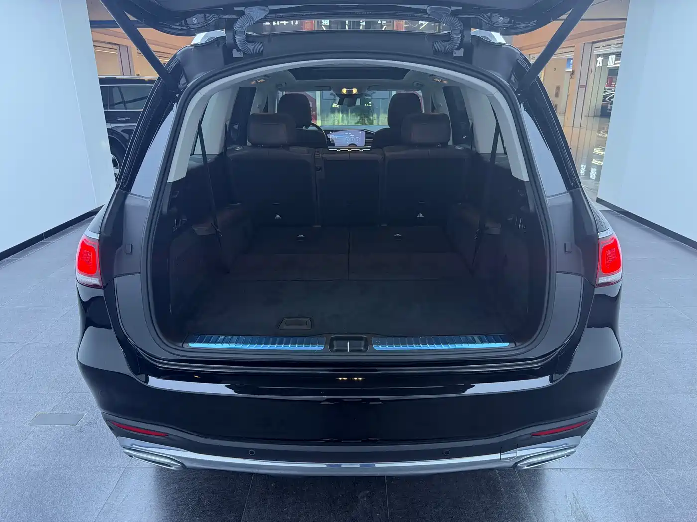 Mercedes-Benz GLS 2022 Second Facelift GLS 450 4MATIC Luxury фото 24