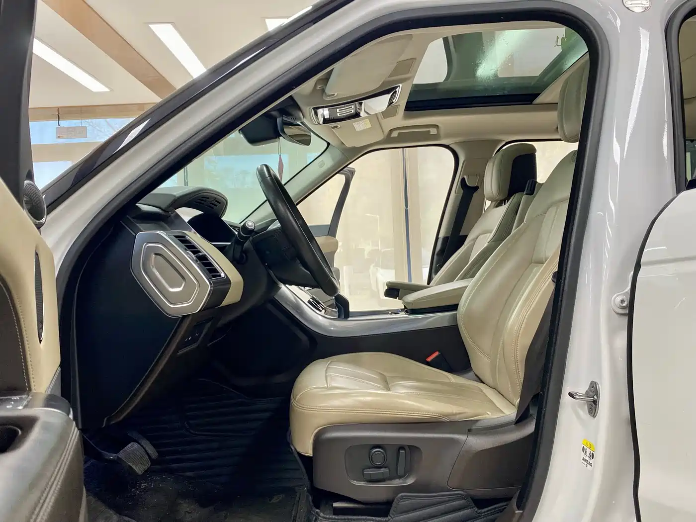 LAND ROVER RANGE ROVER SPORT NEW ENERGY