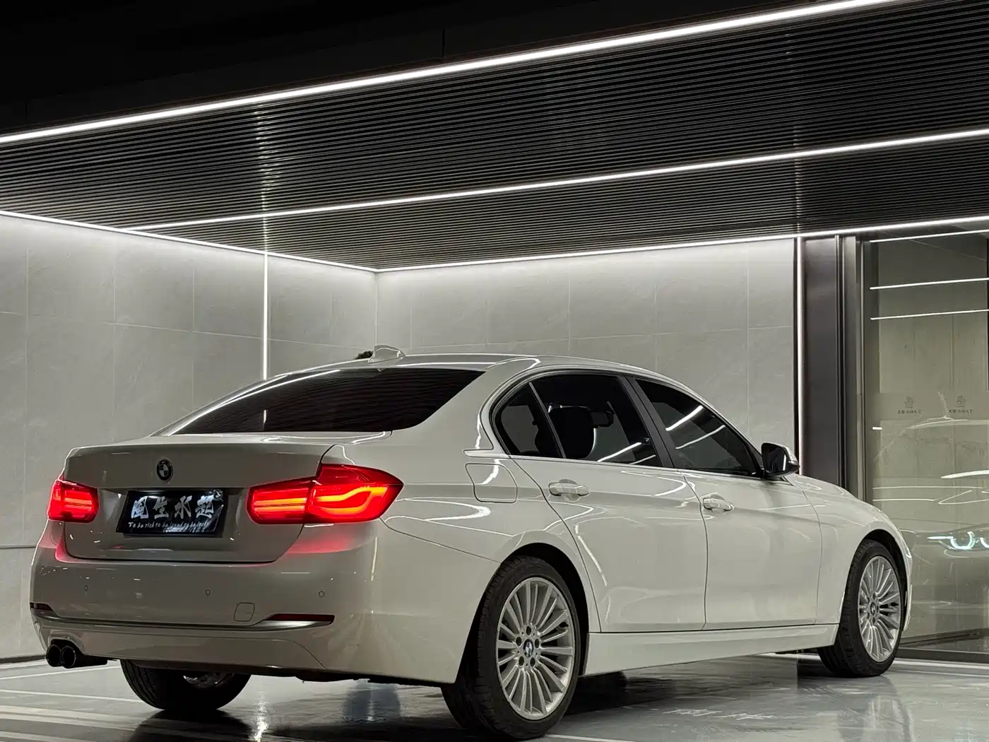 BMW 3 Series 2017 320Li Fashion фото 17