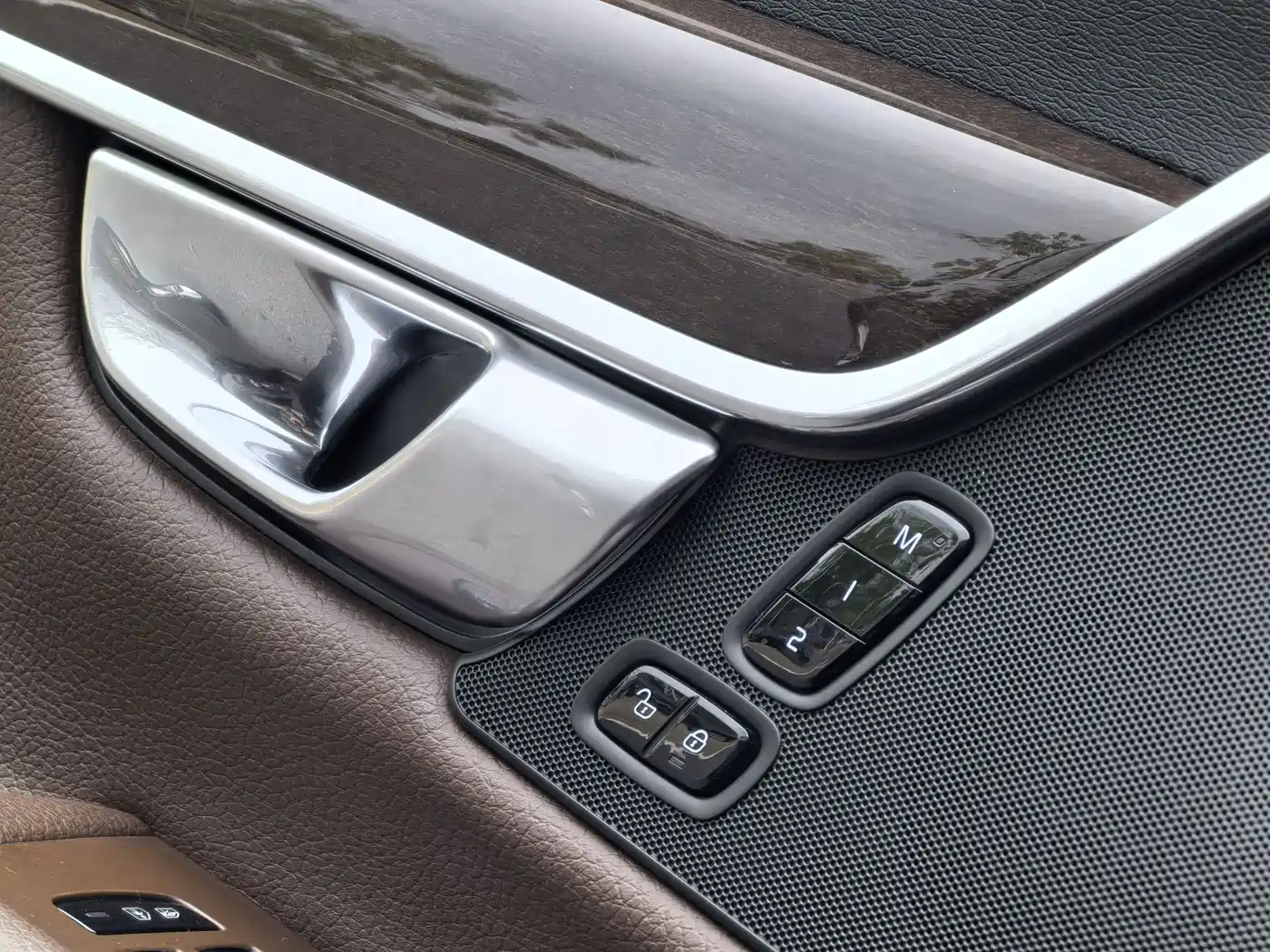 Volvo S90 2017 2017 T4 Momentum
