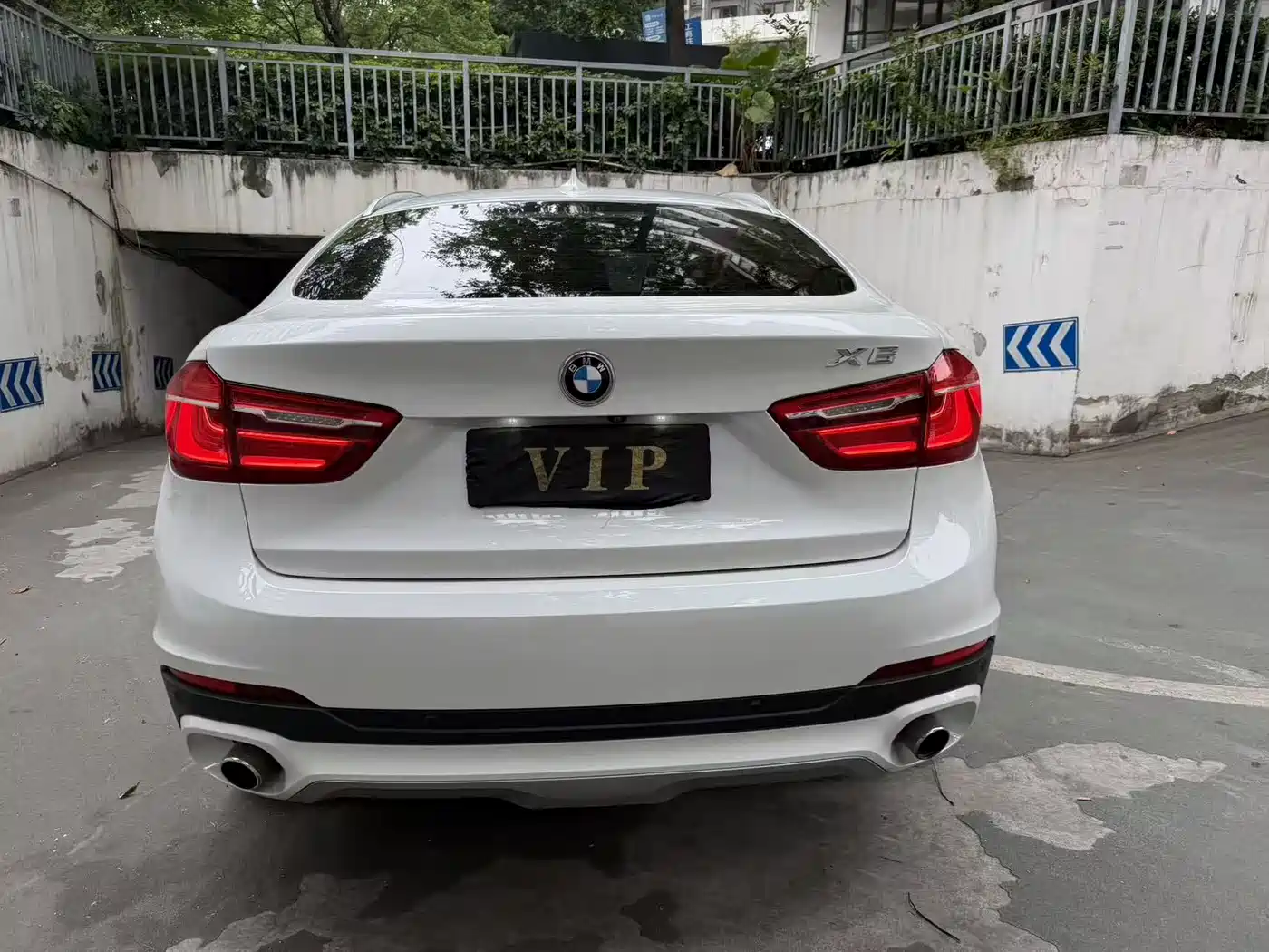 BMW X6 2015 xDrive28i фото 13