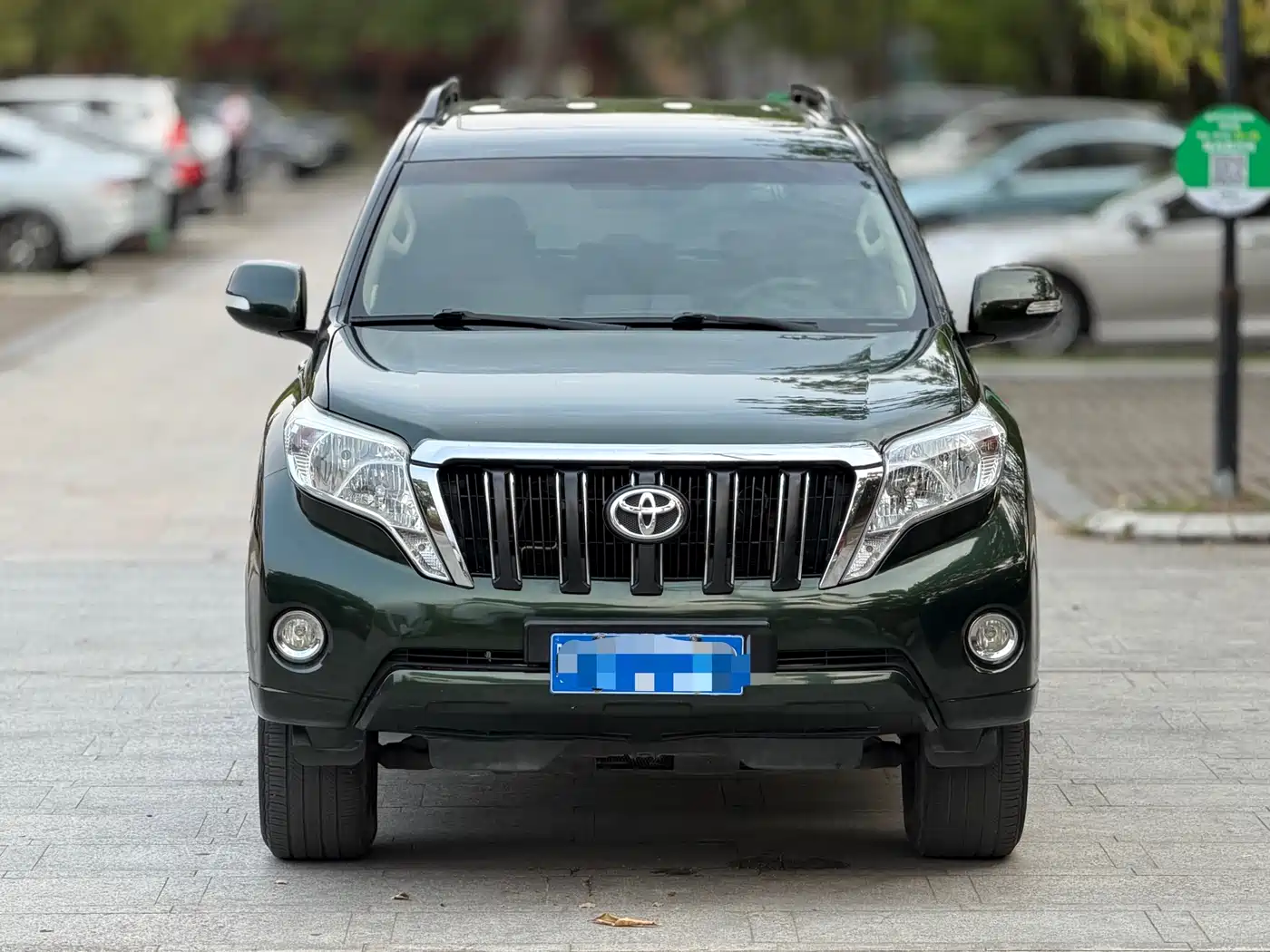 Toyota Prado 2015 2.7L Automatic Standard фото 3