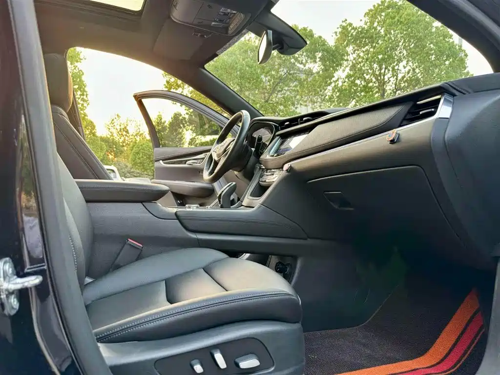Cadillac XT5 2020 28T Technology Model фото 8